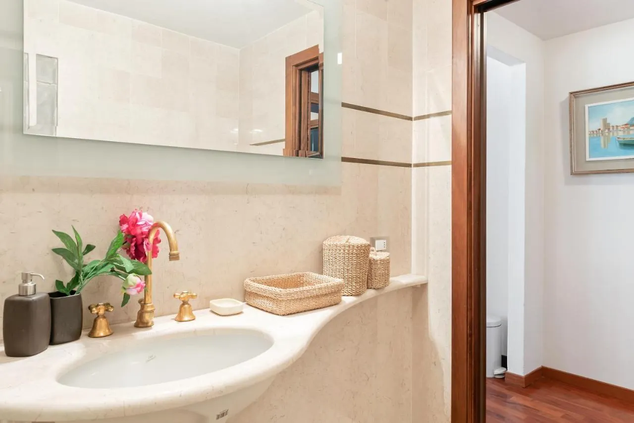 Exclusive Corso Italia Penthouse Apartment Pisa